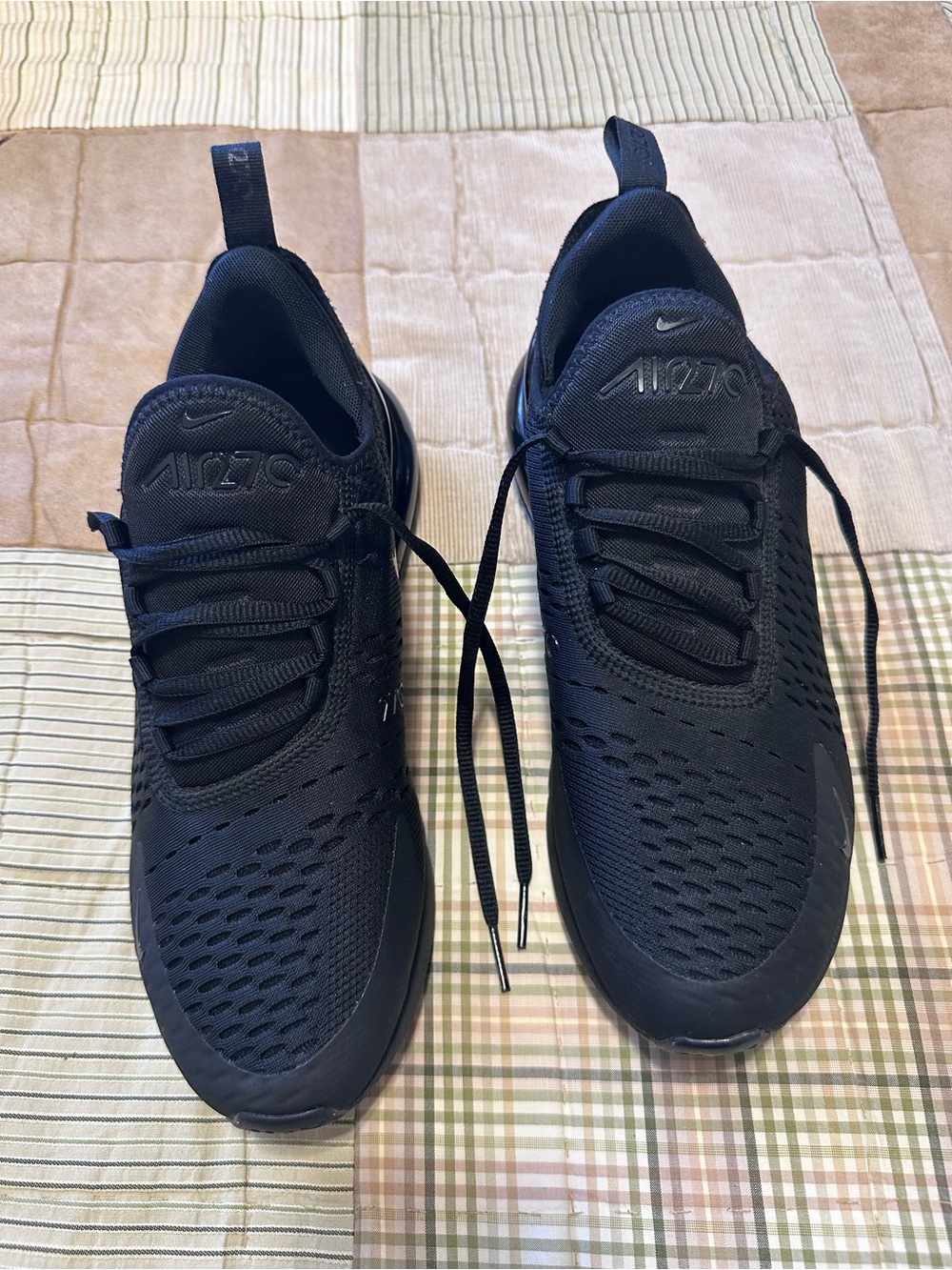 Nike Air270 Women’s All-Black Athletic Sneakers